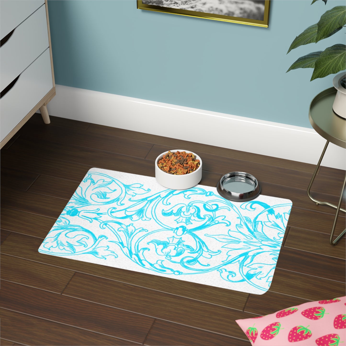 Pet Food Mat Iron Whimsy