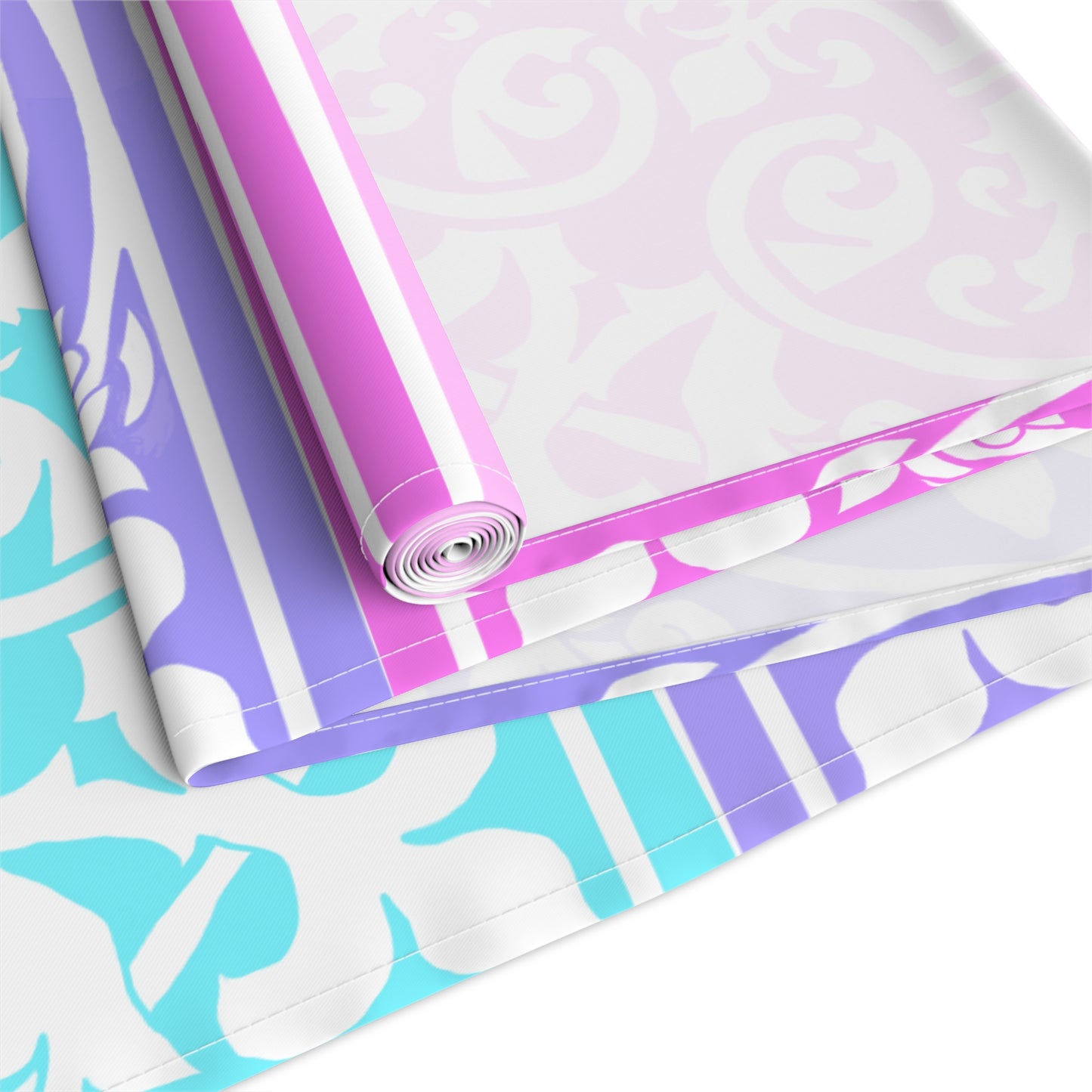 Scrollwork Table Runner (Cotton, Poly)