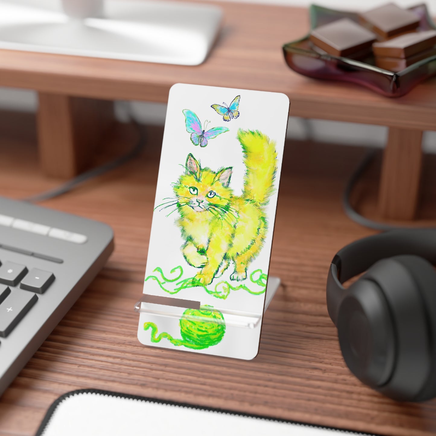 Colorful Cats & Dogs Smartphone Display Stand yellow