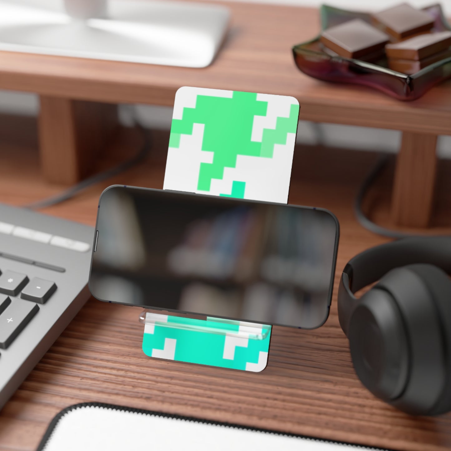 Houndstooth Smartphone Mobile Display Stand (Shades of Green and Aqua)