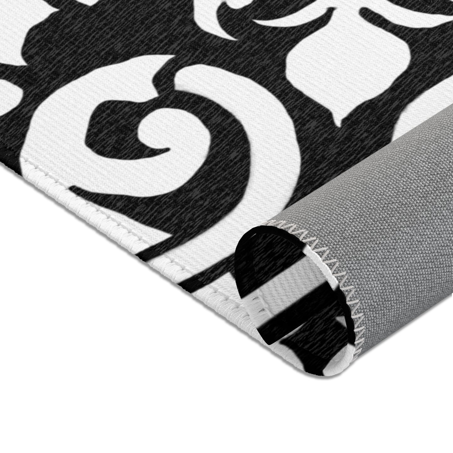 Scrollwork Indoor/Outdoor Rug Black "Soli Deo Gloria"