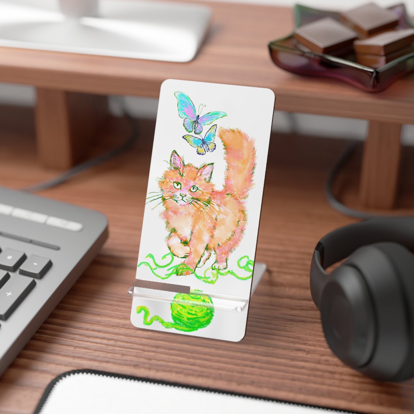 Colorful Cats & Dogs Smartphone Display Stand