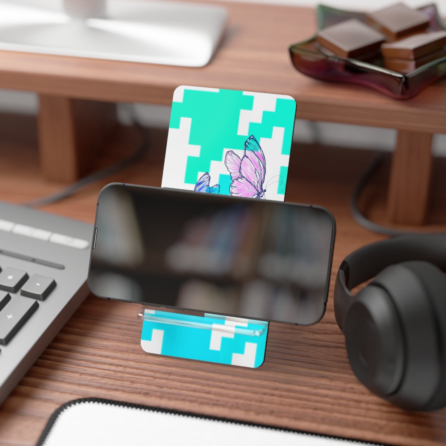 Dogi Butterfly Flutter Smartphone Display Stand Frenchie