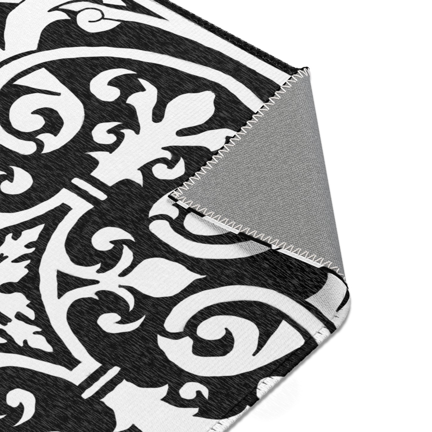 Scrollwork Indoor/Outdoor Rug Black