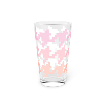 Houndstooth Fun in Pink Pint Glass, 16oz